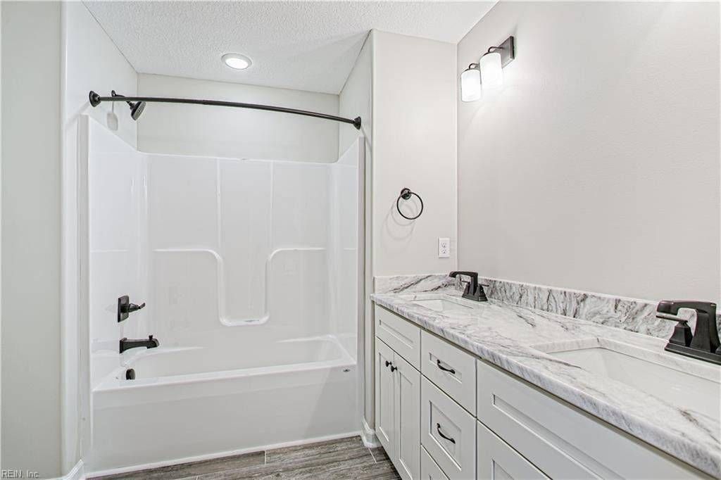 100 Battery Circle, York County, VA, 23692 image 21