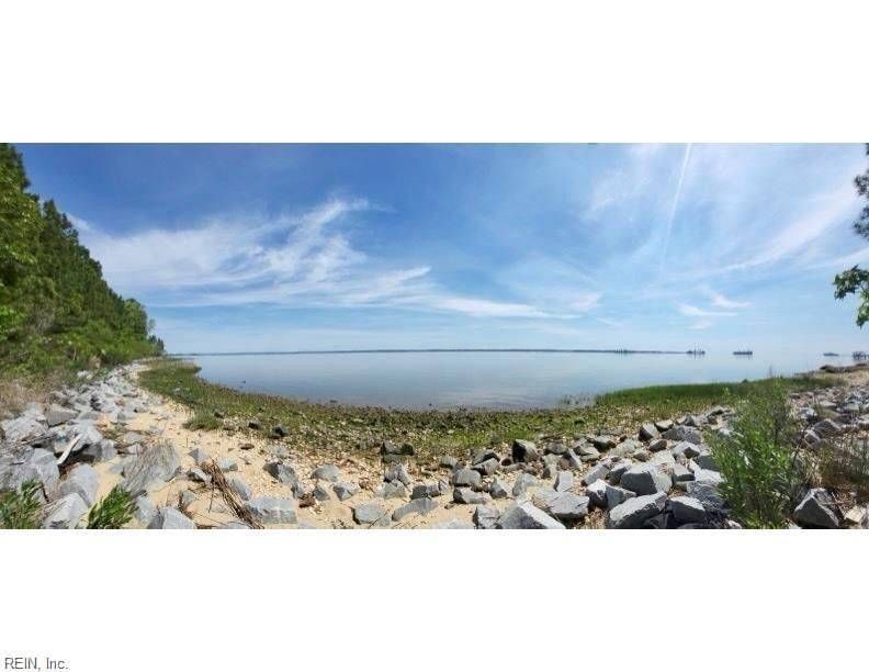 283 Lawnes Neck Drive, Isle of Wight County, VA, 23430