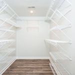 Decklan interior 16