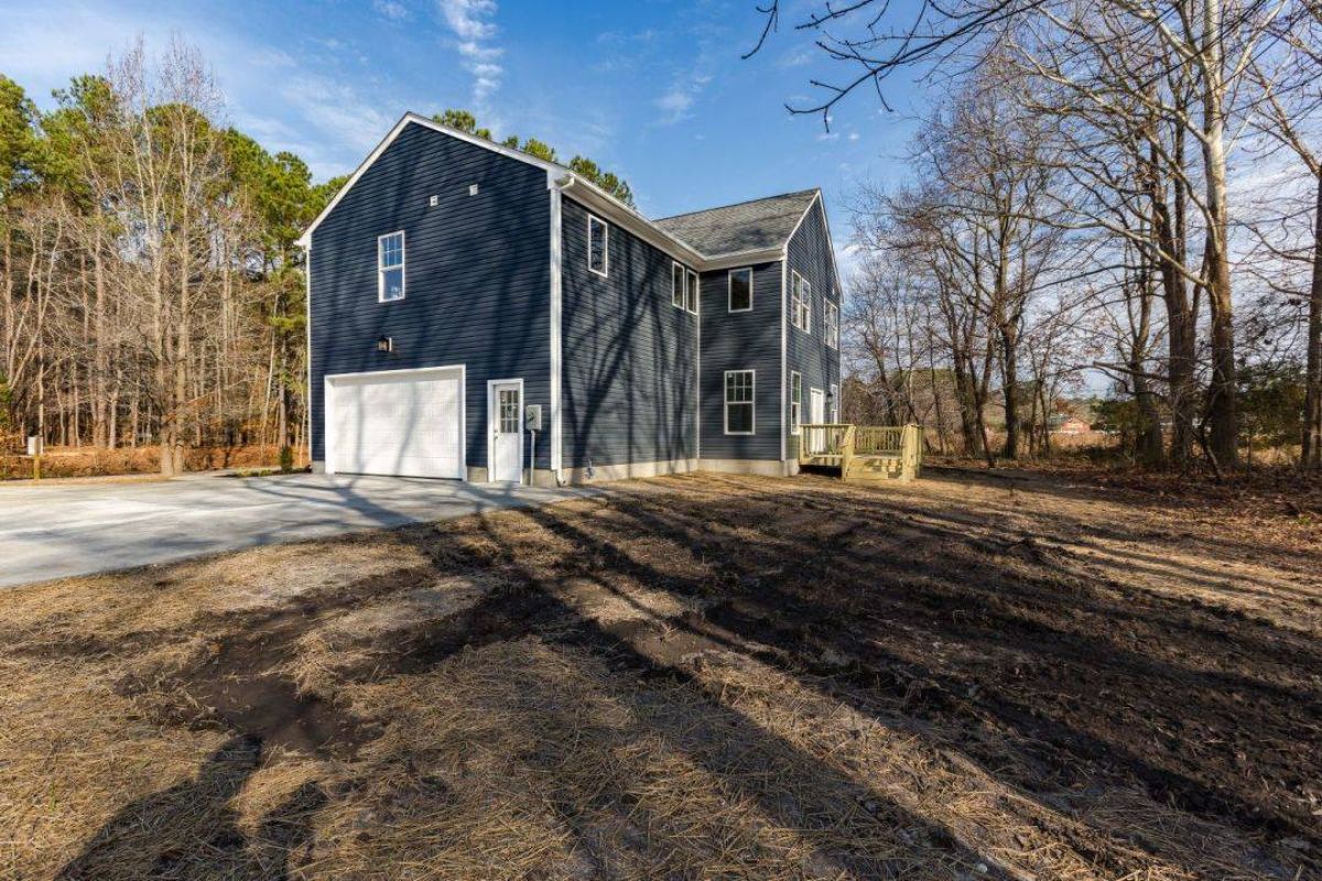 Carrigan elevation 16