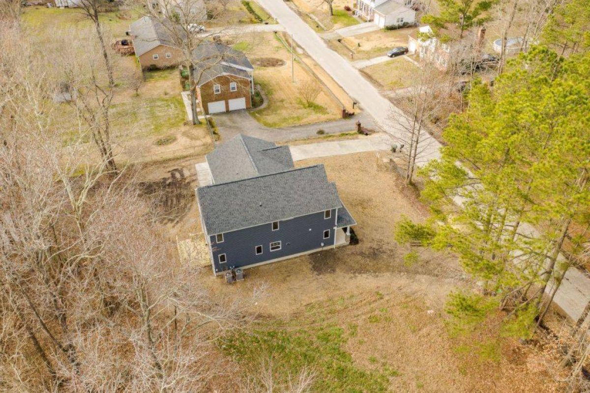 Carrigan elevation 18