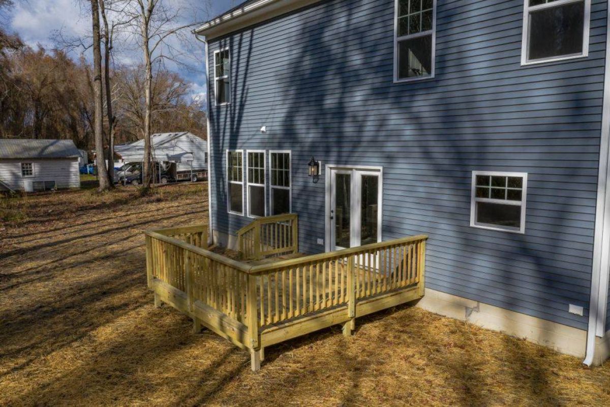 Kenston elevation 4