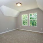 Kellan interior 27