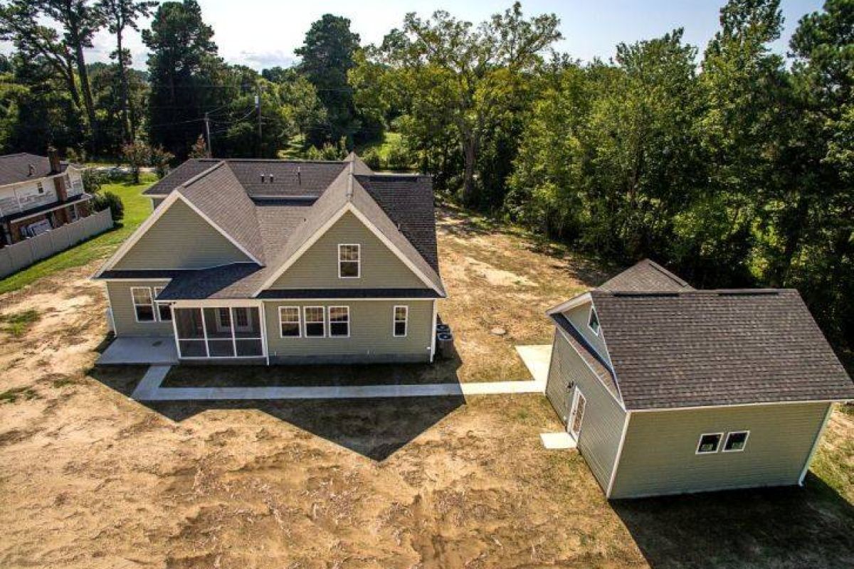 Kellan elevation 9