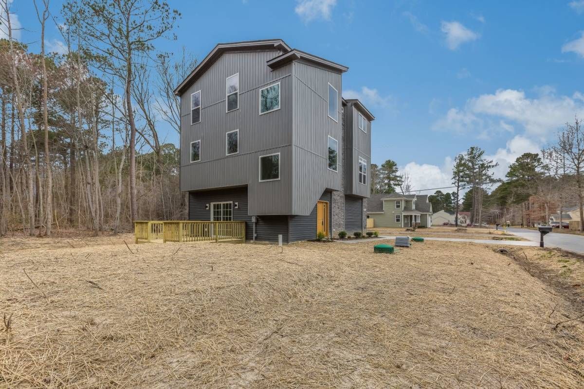 Brentwood elevation 30