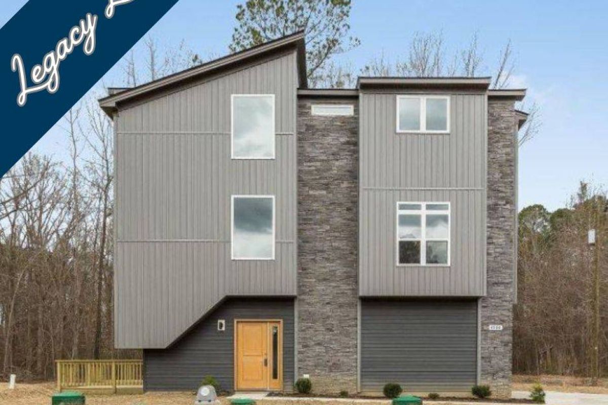 Brentwood elevation 1