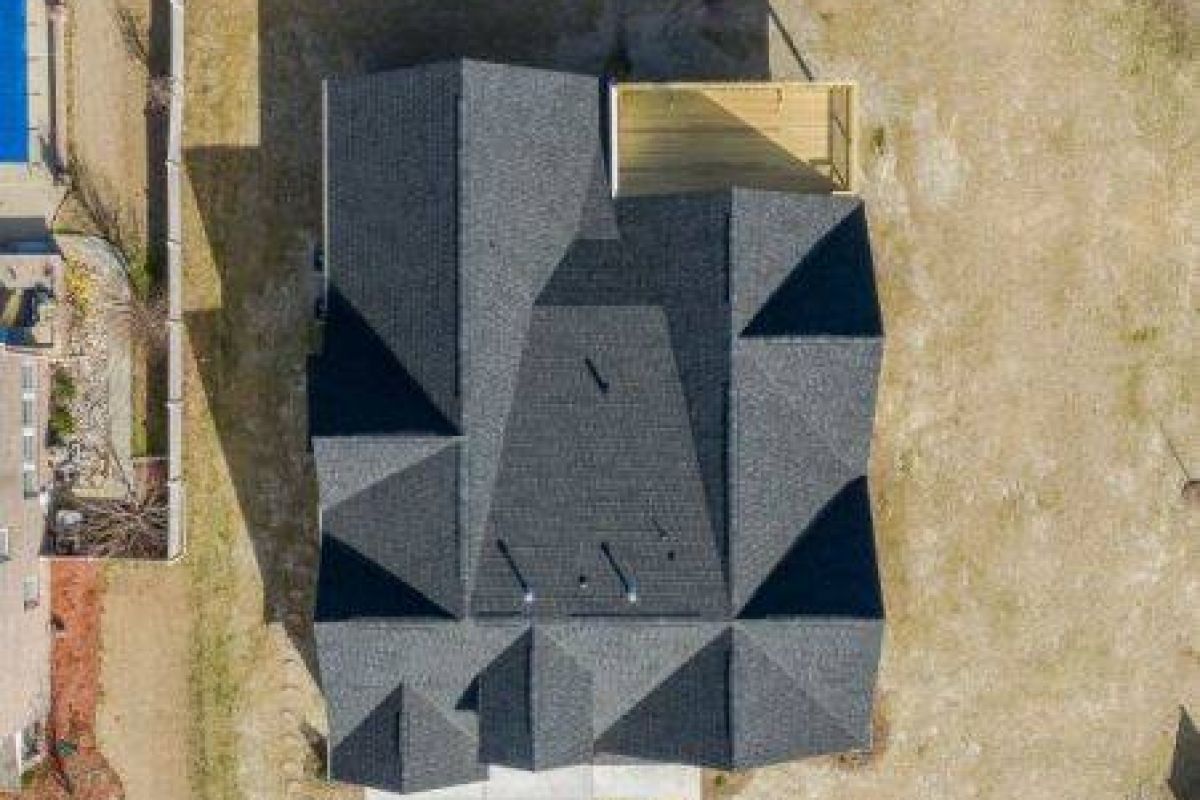 Nolan elevation 4