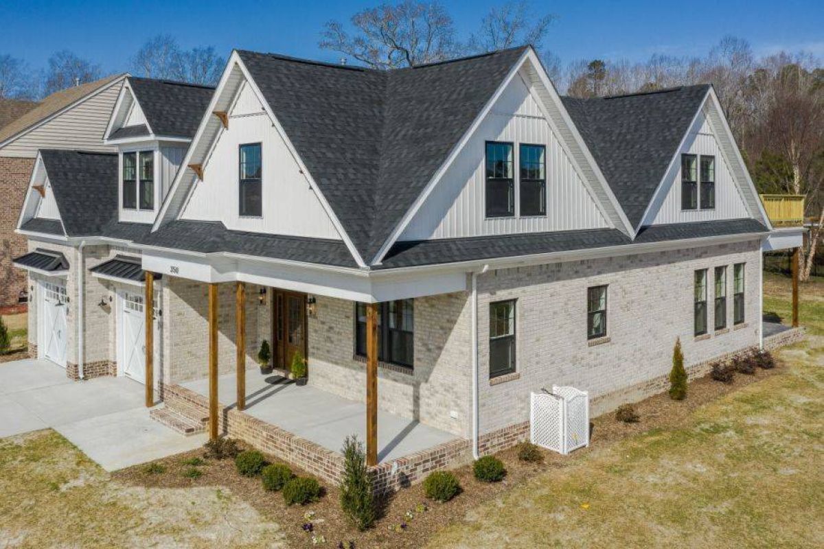 Nolan elevation 12