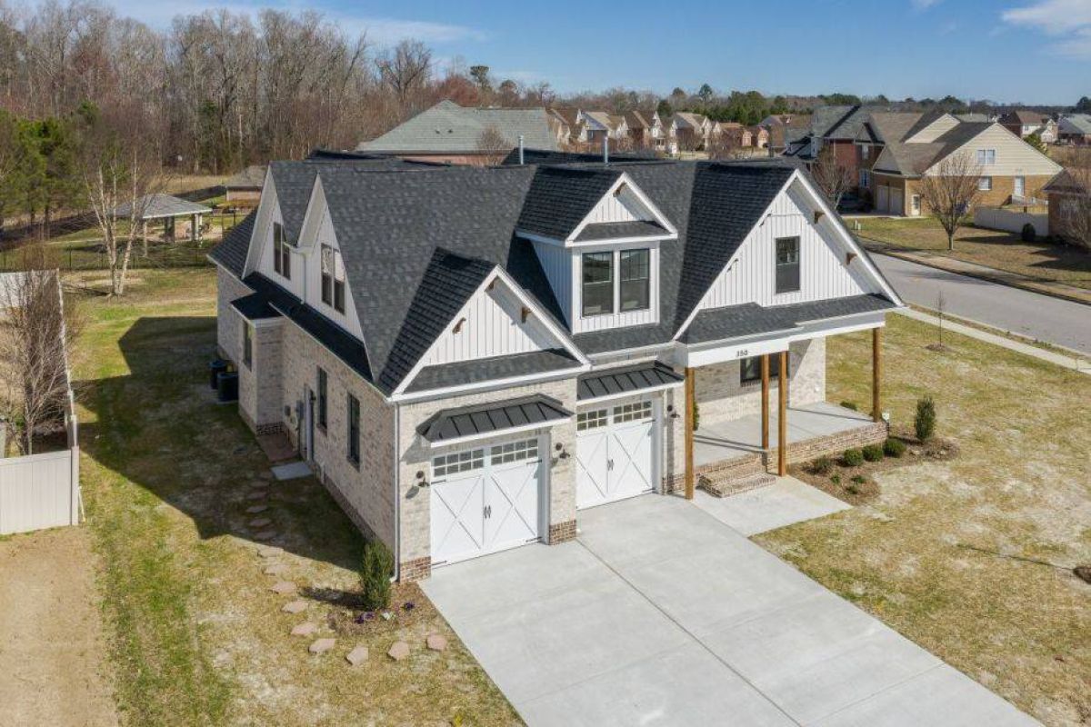 Nolan elevation 20