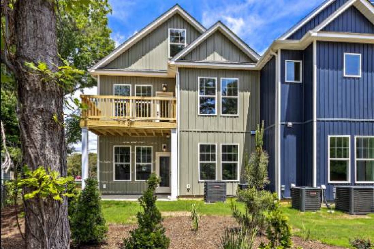 Dogwood elevation 10