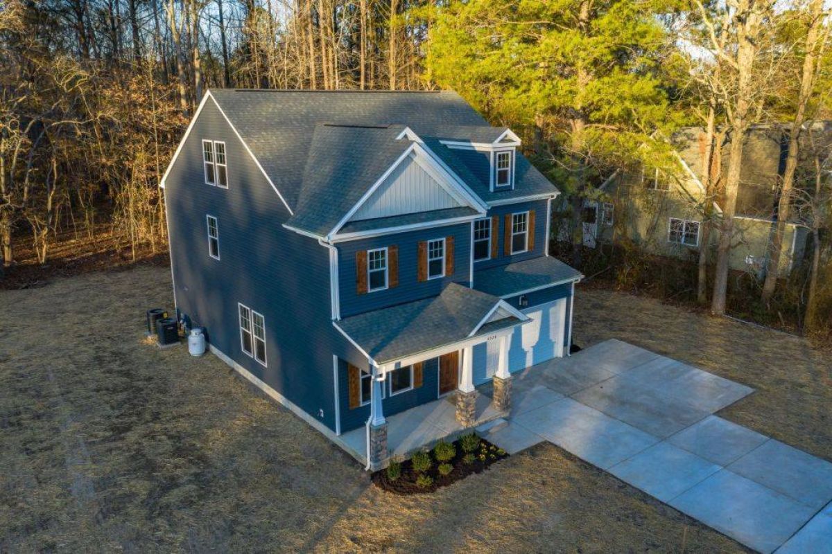 Kenston 3 Story elevation 16